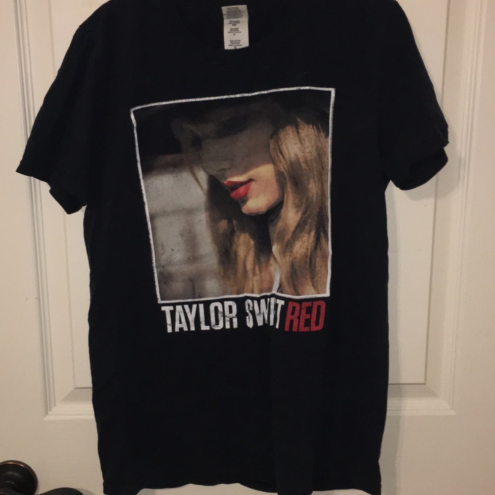 Taylor Swift “Red” Tour T-Shirt
